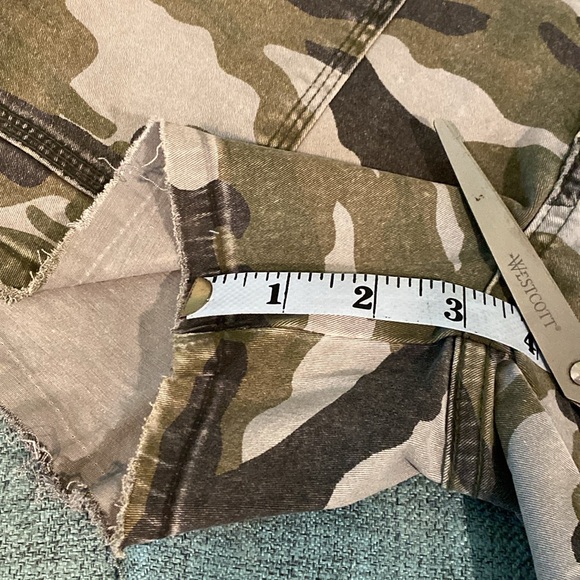 Kut from the Kloth Alice Camo Cutoff Denim Shorts - Picture 8 of 8